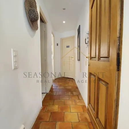 Apartment De Charme Au Coeur De La Sainte-Maxime